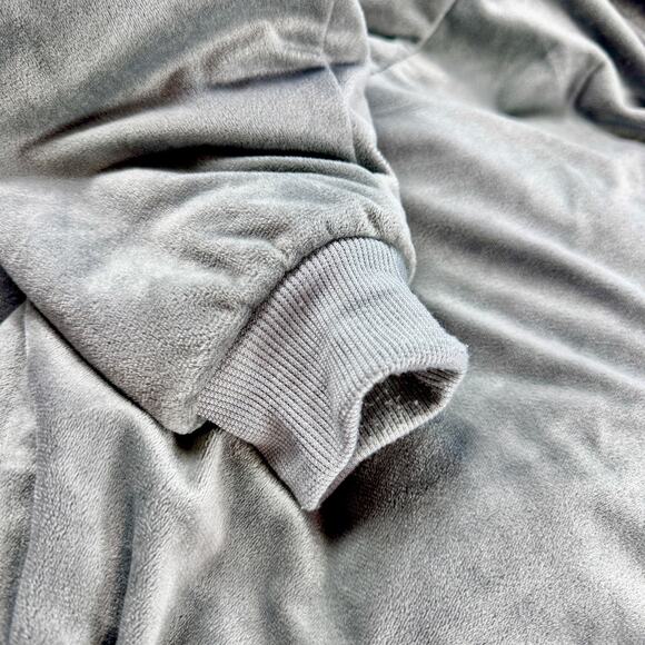 The COMFY Wearable Blanket Snuggie GRAY Hoodie Unisex One Size SUPER WARM! - Picture 6 of 7